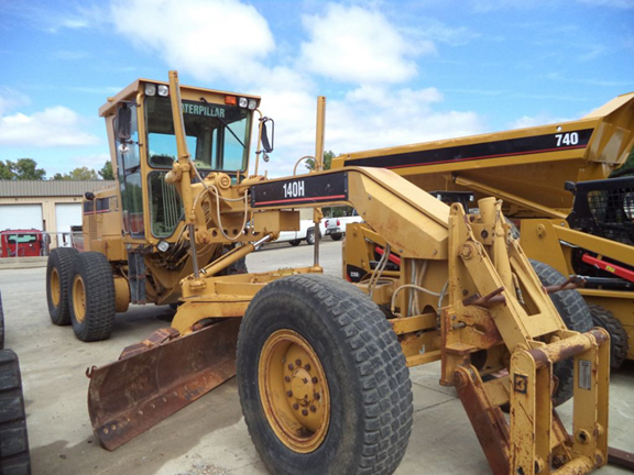 cat-140h-2ZK00296-002