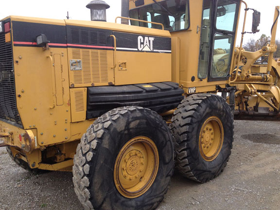 cat-motor-grader-140h-apm02444-3